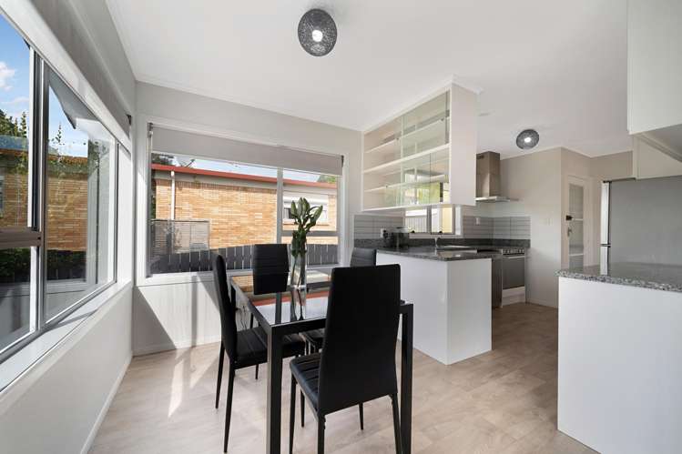 7 Kotinga Avenue Glen Eden_10