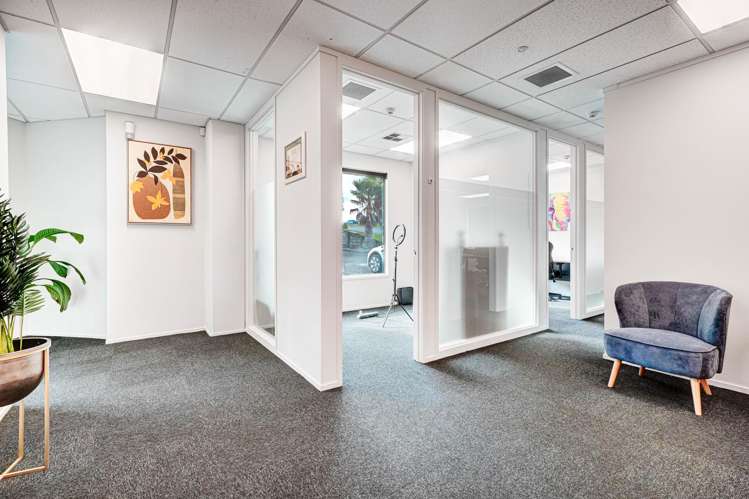 1A/3 Ceres Court Rosedale_6