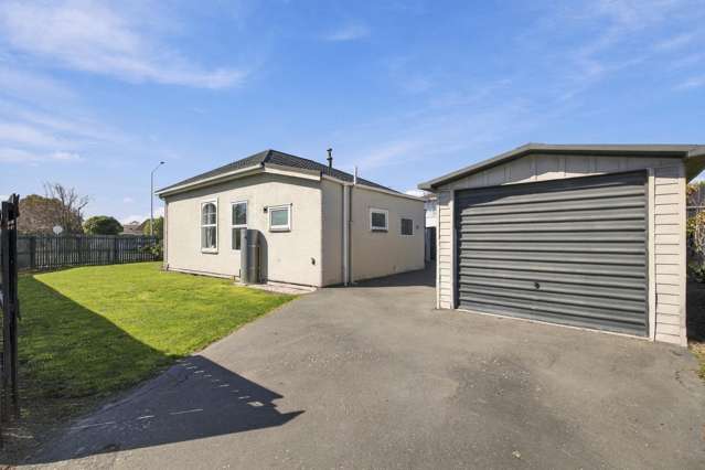 732 Ferry Road Woolston_2
