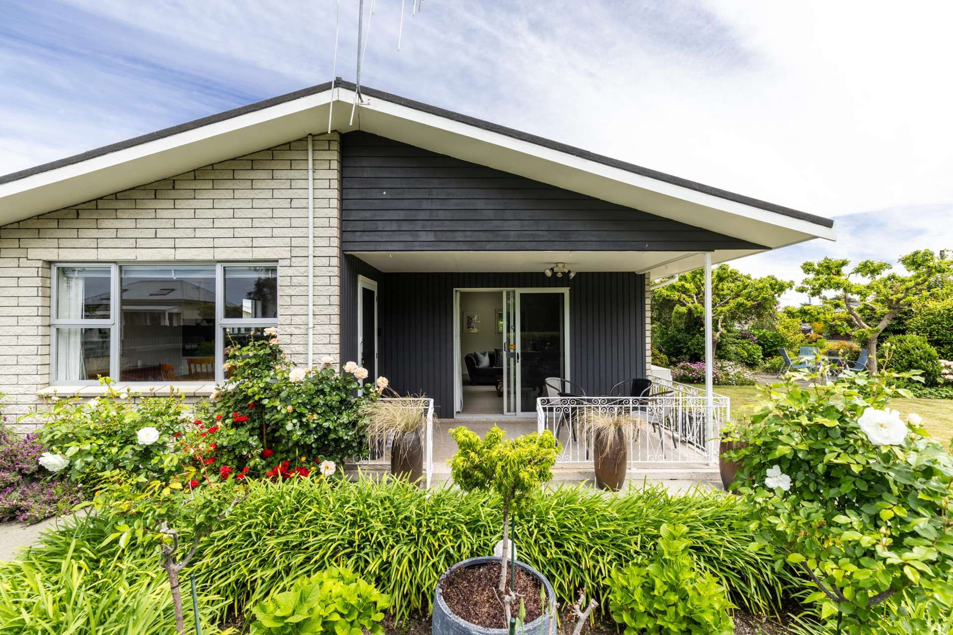 701 Queen Street East Parkvale_0