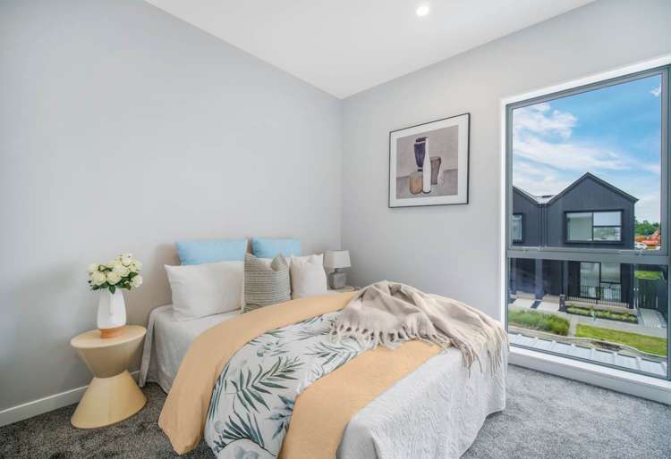 7 Yellow Pear Lane Drury_9