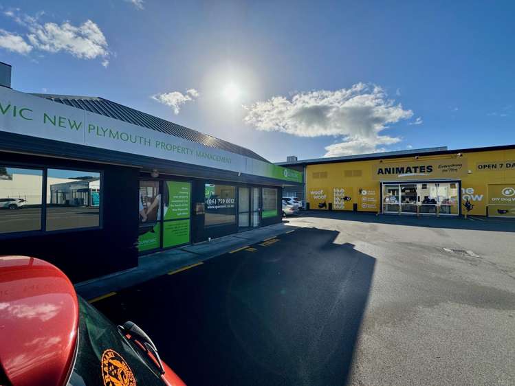 163 Courtenay Street New Plymouth_1