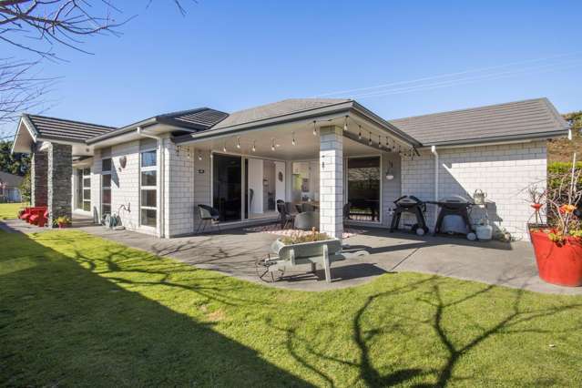 Beautifully Maintained and Move-in ready