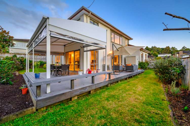 14 Woolaston Place Flat Bush_17