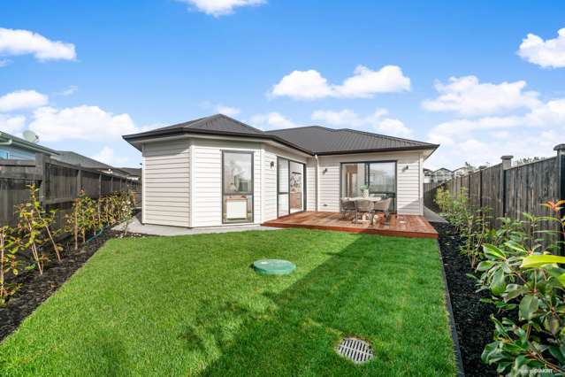 8 Purua Street Milldale_2