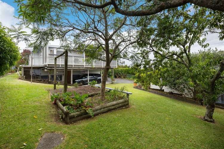 21 Pupuke Road Birkenhead_16