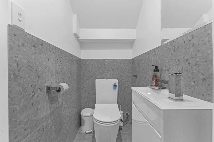 127E Russell Road Manurewa_17