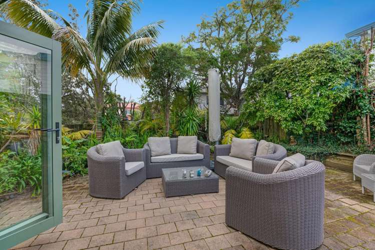100 Caribbean Drive Unsworth Heights_1