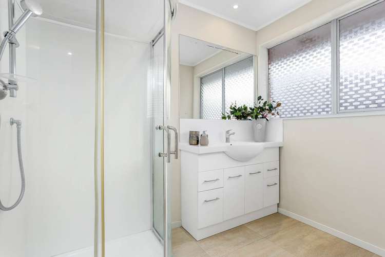 2/74 Main Highway Ellerslie_9