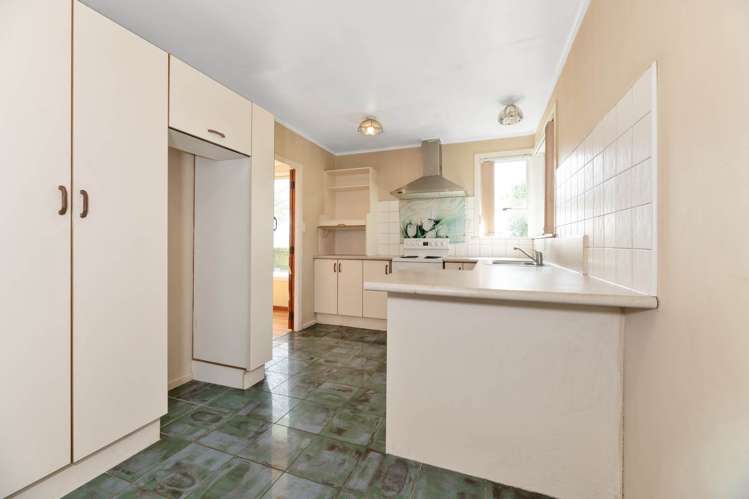 18 Bridge Avenue Te Atatu South_12