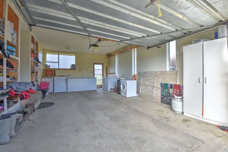 21 Esk Street West Otago Surrounds_11