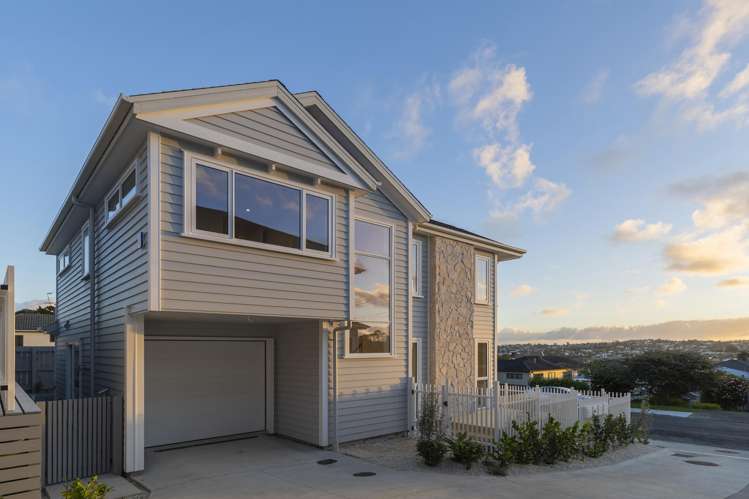 Lot 6/14,16,18 William Souter Street Forrest Hill_78