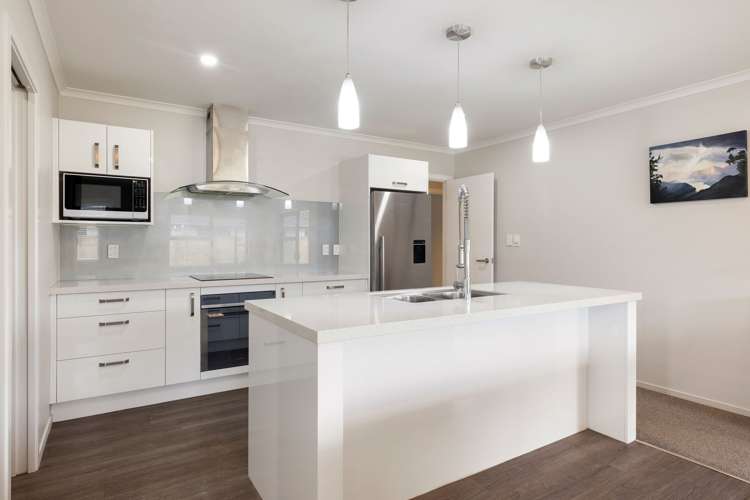 16 Oolong Court Huntington_5