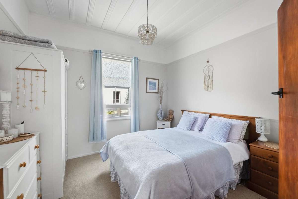 51 Poland Street, Waikino_4
