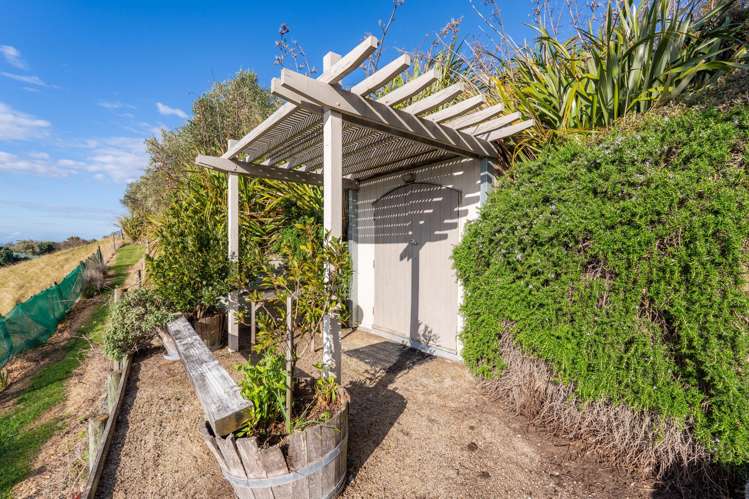 170 Kaimata Road Bay View_12