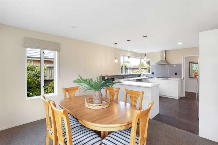 6 Ashmore Lane Strowan_5