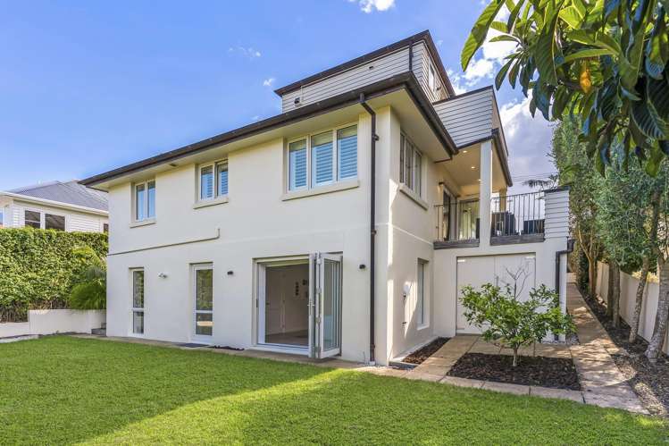 21 Westmere Park Avenue Westmere_22