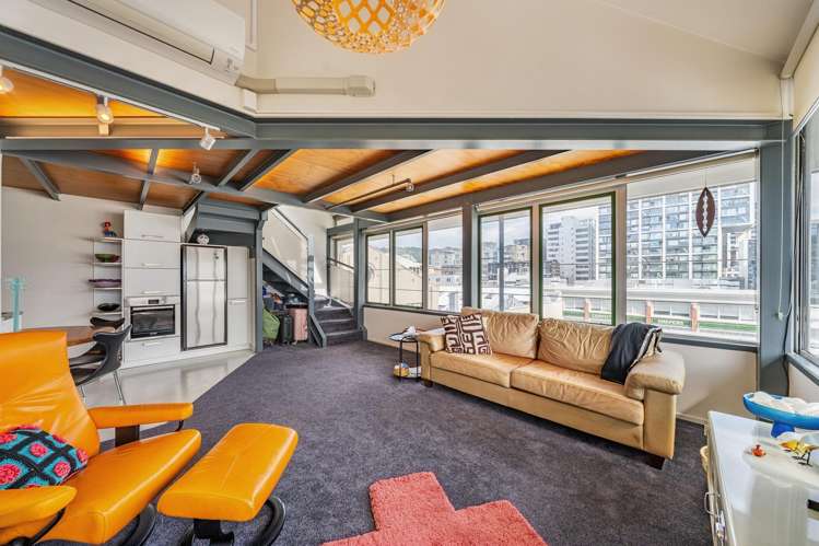 26 and 52/5 Eva Street_2