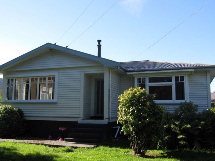 87 Marlborough Street Greymouth_13