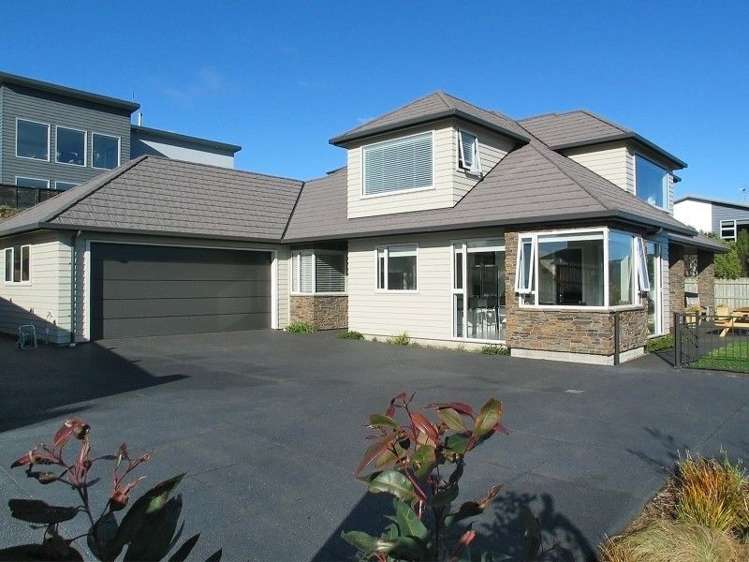 18 Kahurangi Heights Aotea_14