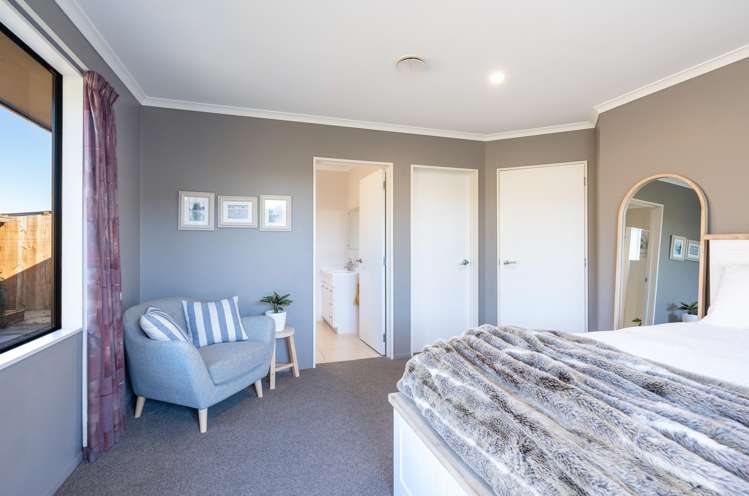 55 Otia Drive Richmond_13