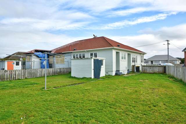 16 and 18 Churchill Avenue Gore_4