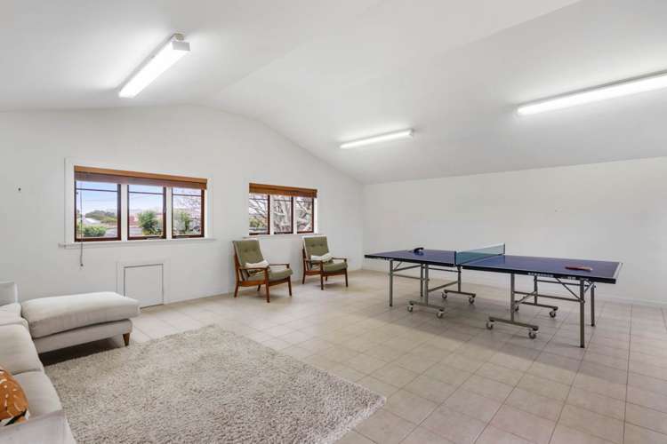 2 Lynch Street Pt Chevalier_19