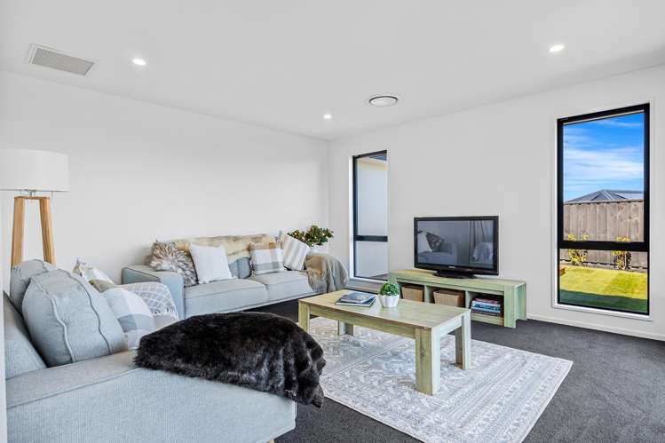 8 Frederick Busch Crescent Rangiora_6