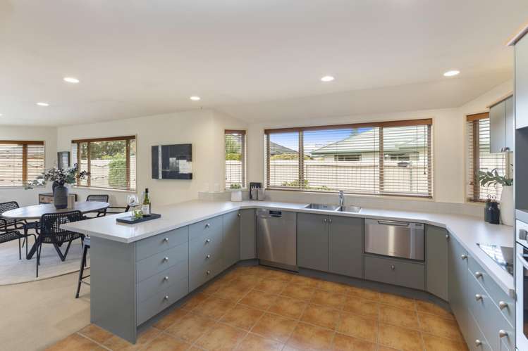 1 Becmead Drive Harewood_7