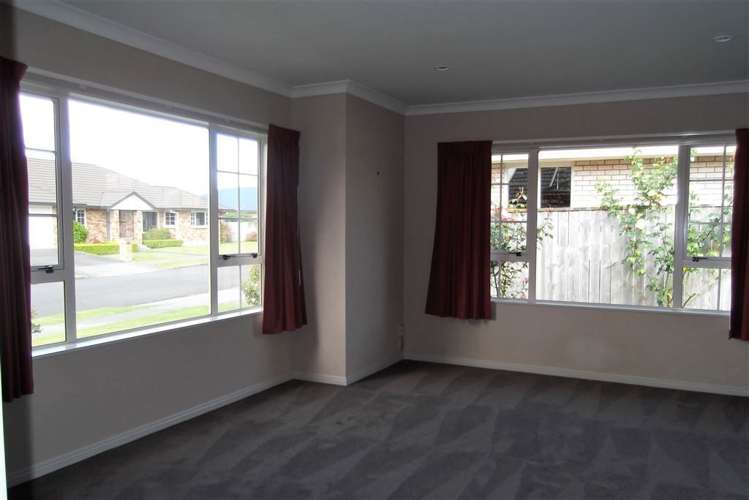 9 Ursula Drive Feilding_5