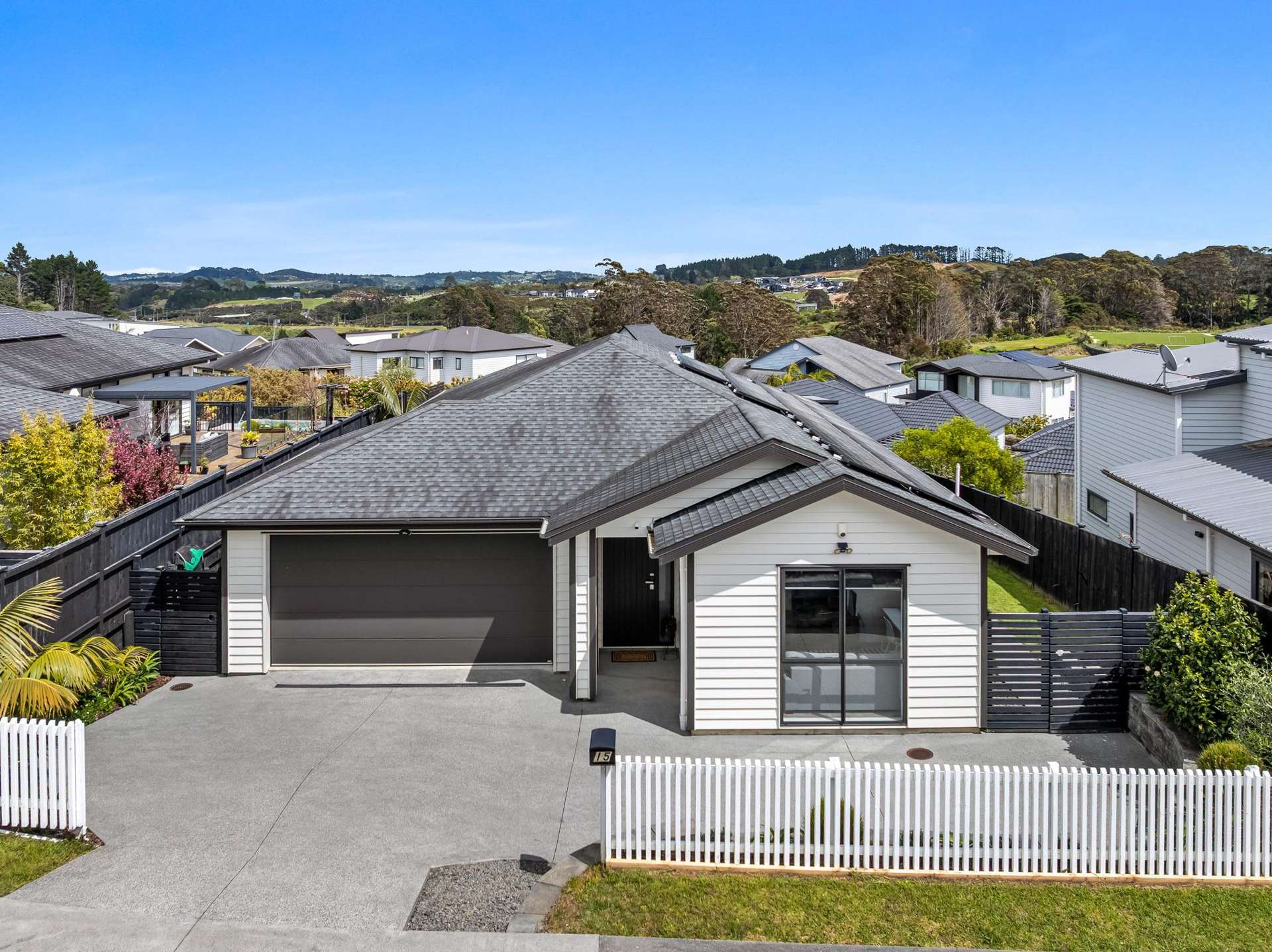 15 Tautoru Avenue Orewa_0