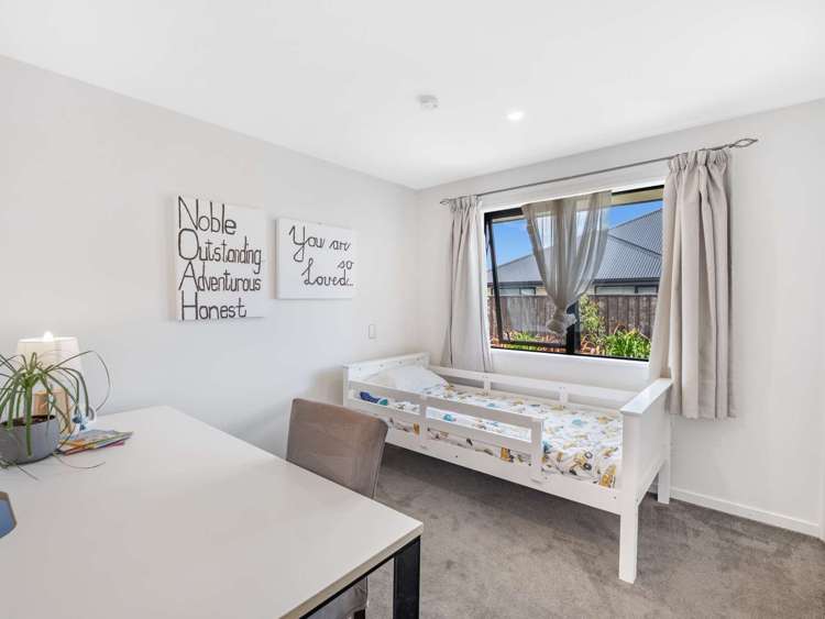 4 Shillingford Boulevard Rolleston_25