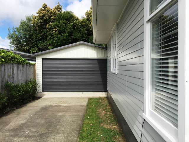 41 Neil Avenue Te Atatu Peninsula_1