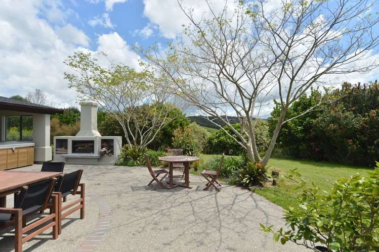 398 State Highway 1 Otaika_20