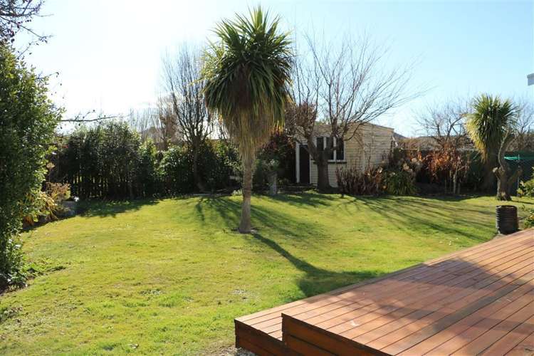 32 Penfold Square Leithfield_5