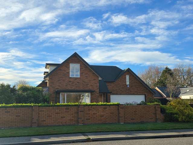 Beautifully Maintained Home in the Heart of Rangiora