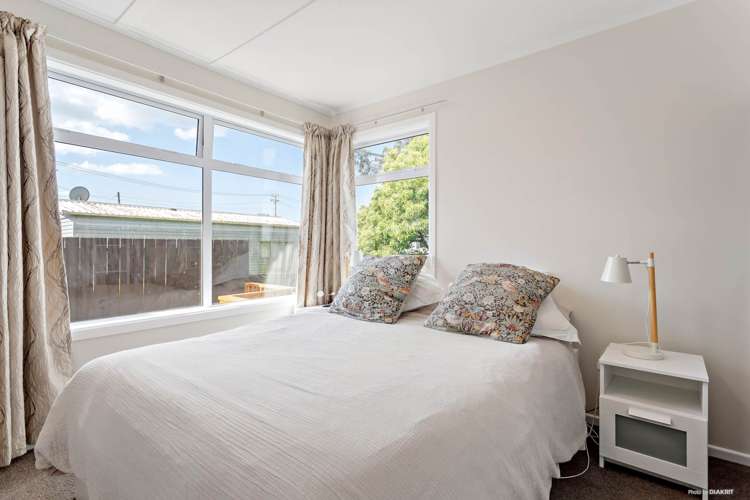 2/4 Tahatai Street Otahuhu_10