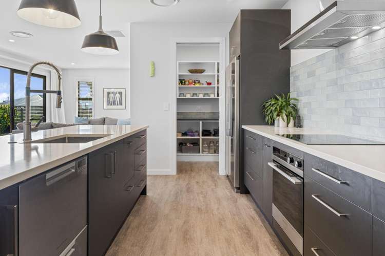 24 Maunganamu Drive Wharewaka_13