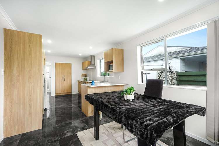 29 Wall Street Nawton_7