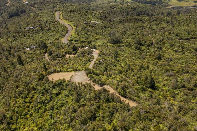 180 Silverstream Falls Row Whenuakite_18