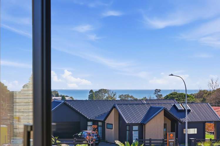 13B Cunningham Lane Oakura_9