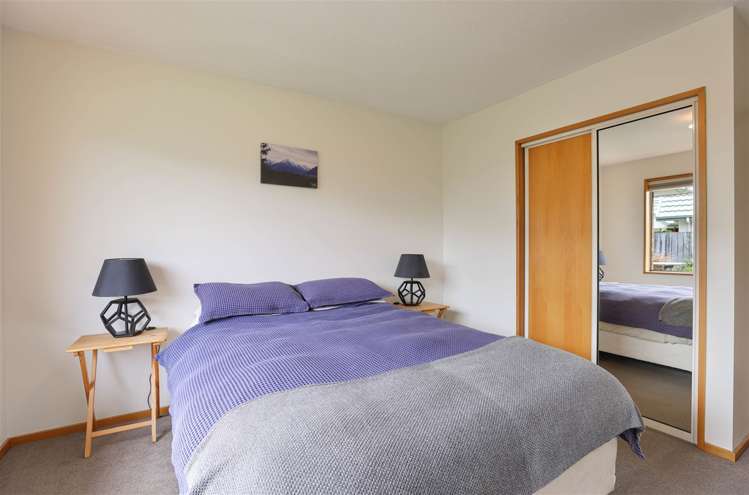 103 Pages Road Allenton_11