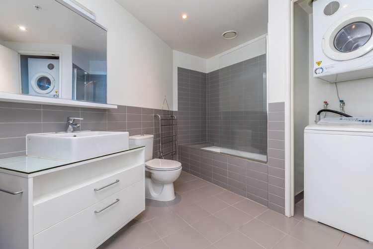 1209/30 Beach Road Auckland Central_9