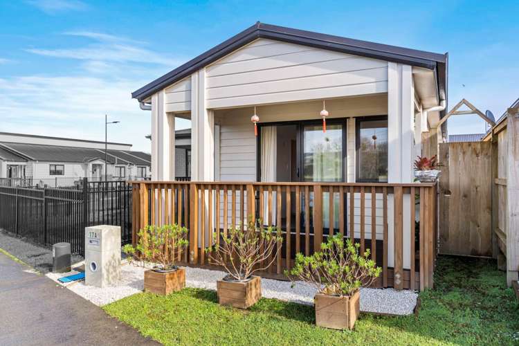 17a Tributary Parade Karaka_11