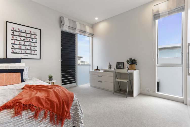 8/258 Hurstmere Road Takapuna_18