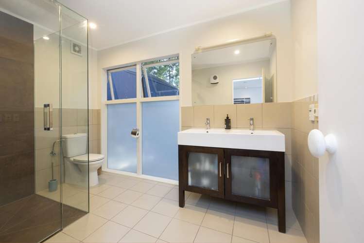 186B Woodlands Park Road Titirangi_24