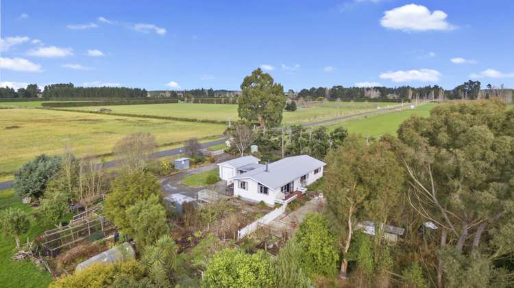 489 Pesters Road West Eyreton_14