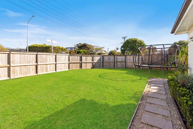 8 Red Beach Road Red Beach_13