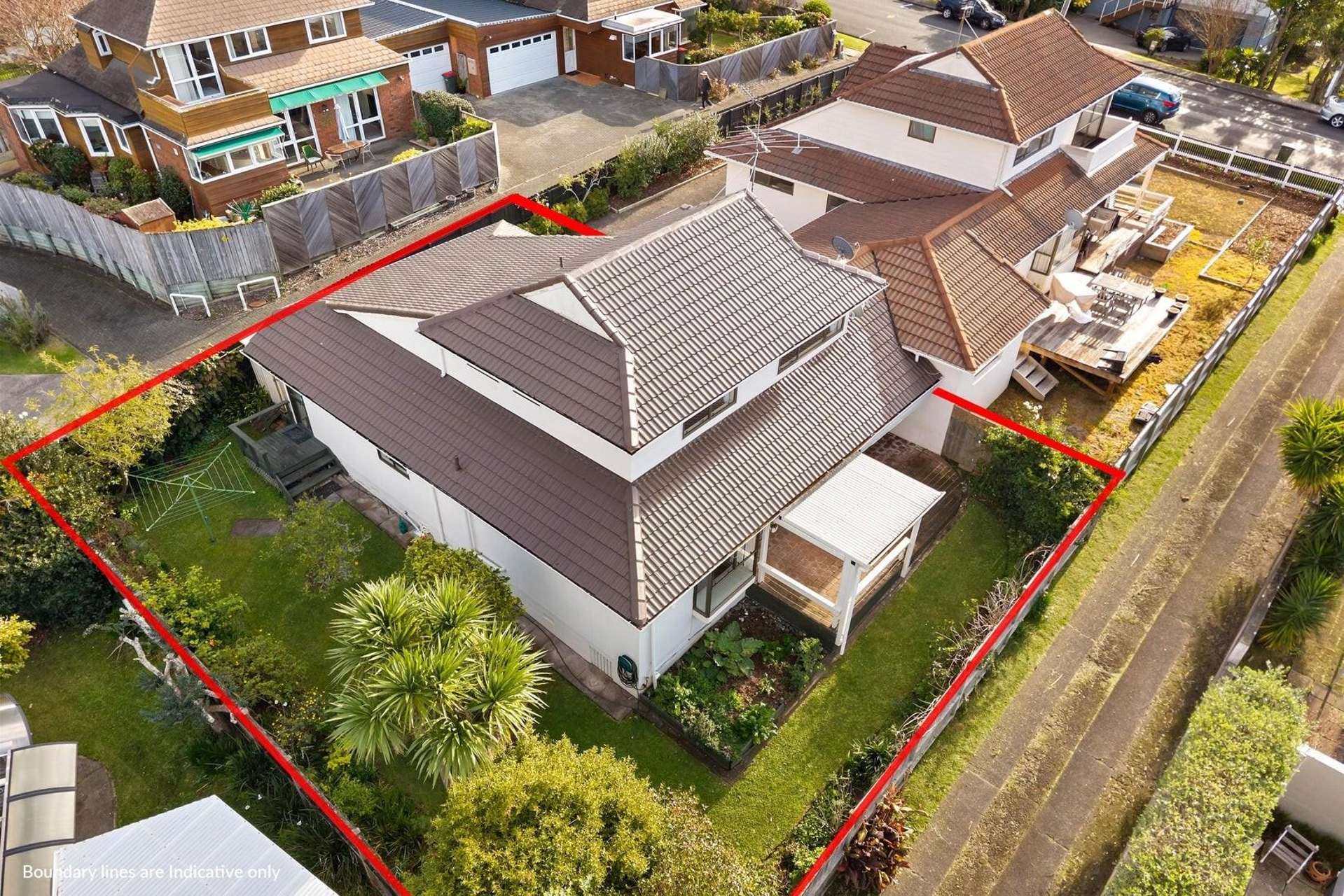 2/47 Uxbridge Road Mellons Bay_0