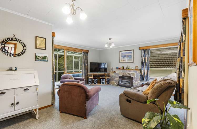 58 Chester Road Tawa_21